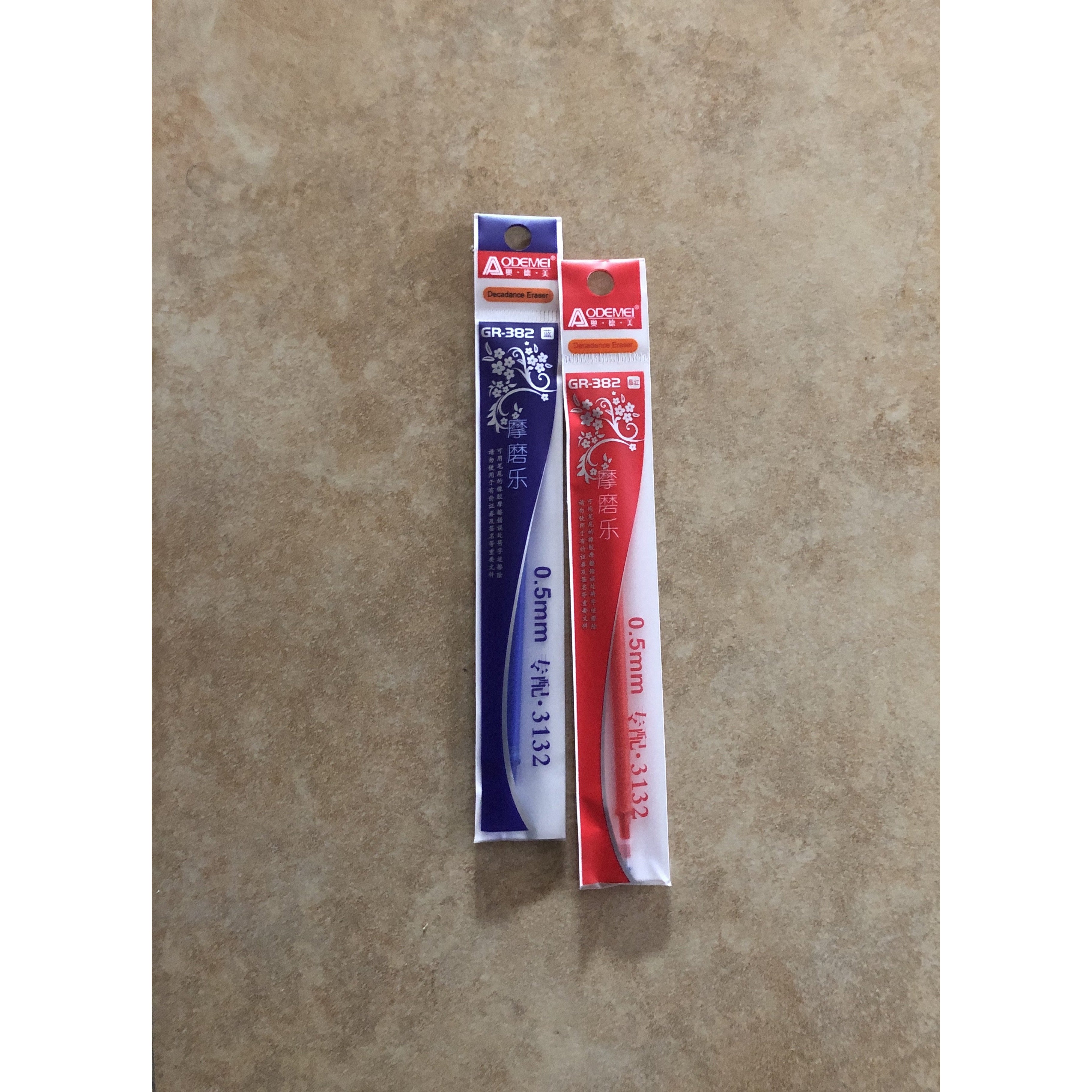 Recharge encre 0.5 effaçable rouge ou bleue -20% - GEO Gabon Shop Online 